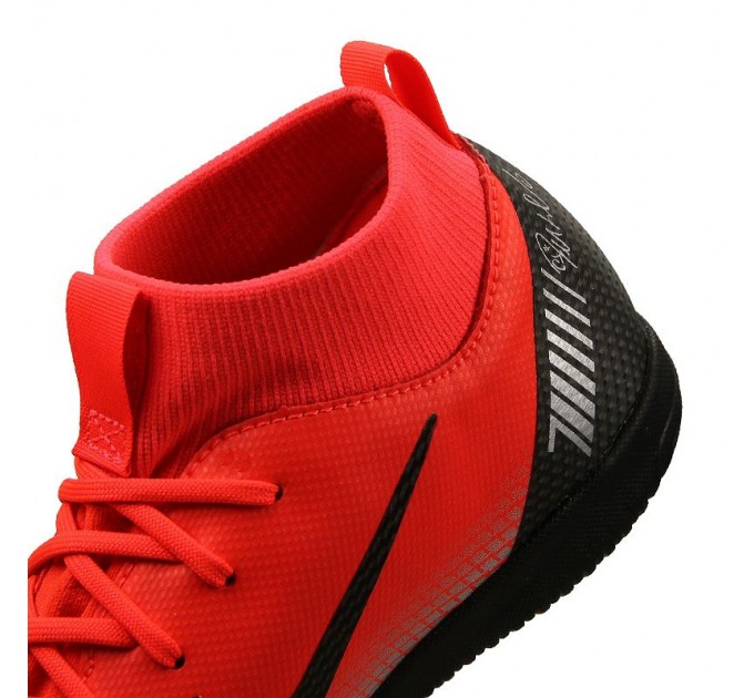 Nike JR Superfly 6 Academy GS CR7 IC 600