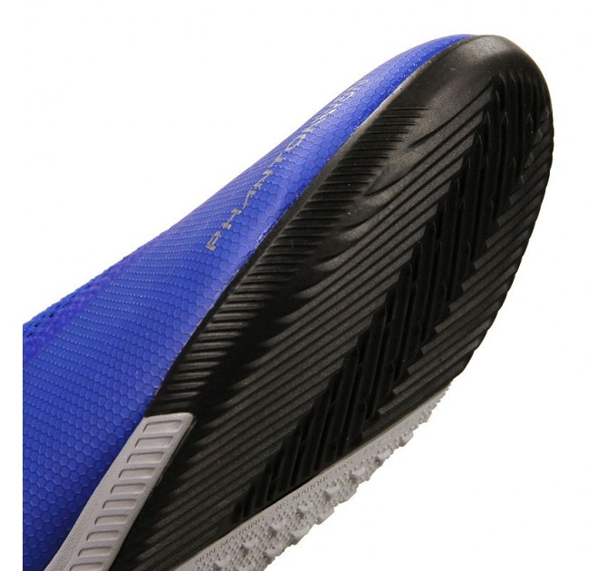 Nike Phantom Vsn Academy DF IC 400