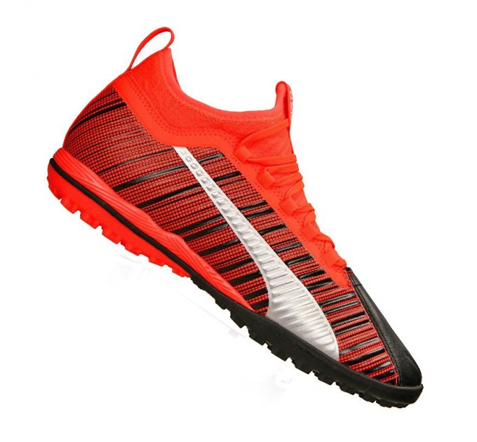 Puma One 5.3 TT 01