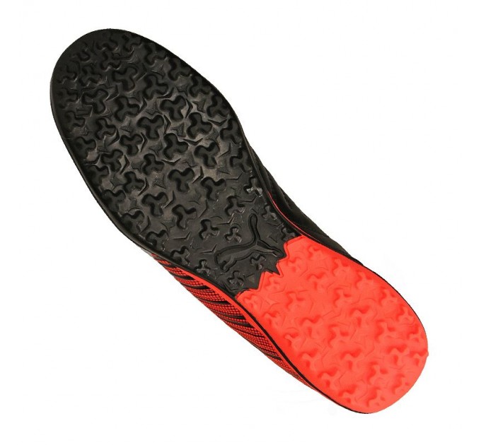 Puma One 5.3 TT 01