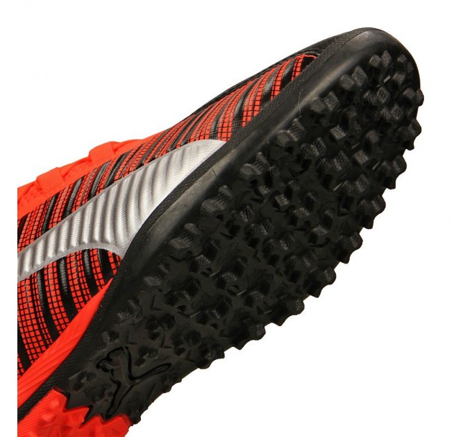Puma One 5.3 TT 01