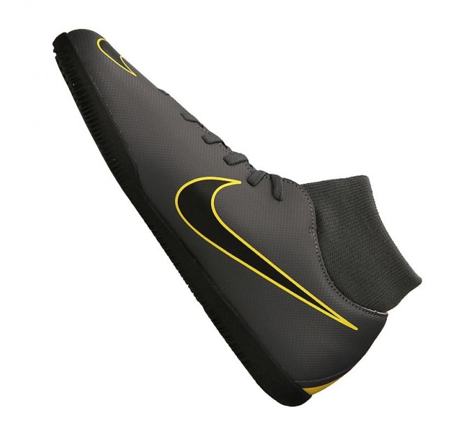 Nike Superfly 6 Club IC 070