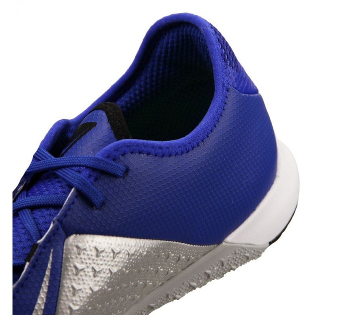 Nike Phantom Vsn Academy IC 400