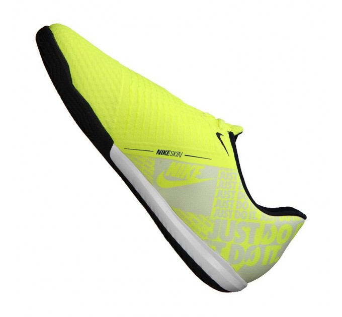 Nike Phantom Vnm Academy IC 717