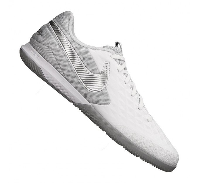 Nike React Legend 8 Pro IC 100