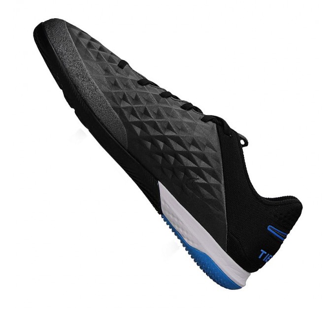 Nike React Legend 8 Pro IC 004