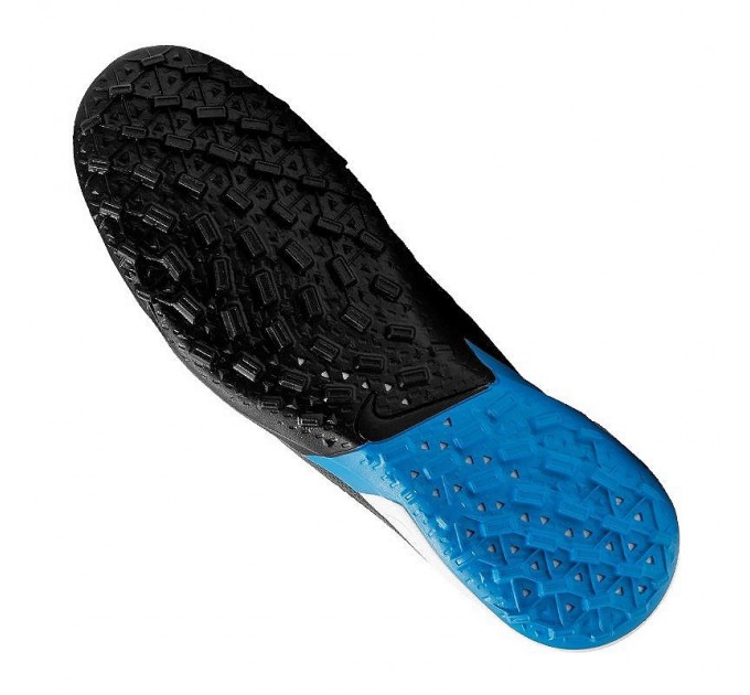 Nike Legend 8 Pro TF 004