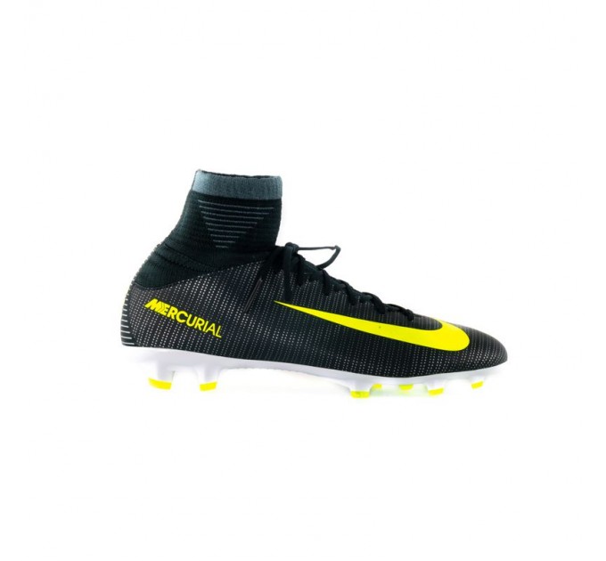 Бутсы Nike MERCURIAL SUPERFLY V CR7 FG JR