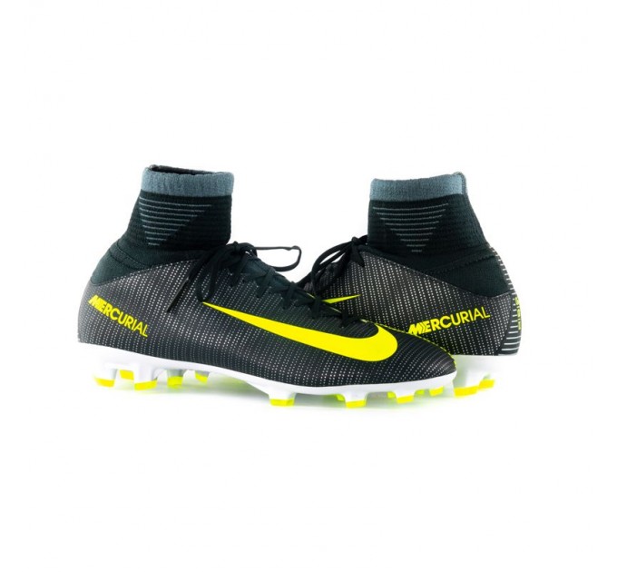 Бутсы Nike MERCURIAL SUPERFLY V CR7 FG JR
