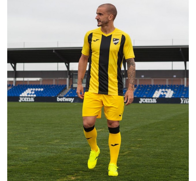 Ігрова футболка Joma Pisa II 102243.901 колір: жовтий-чорний