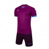 Комплект футбольної форми Kelme 3801096.9508 колір: малиновий