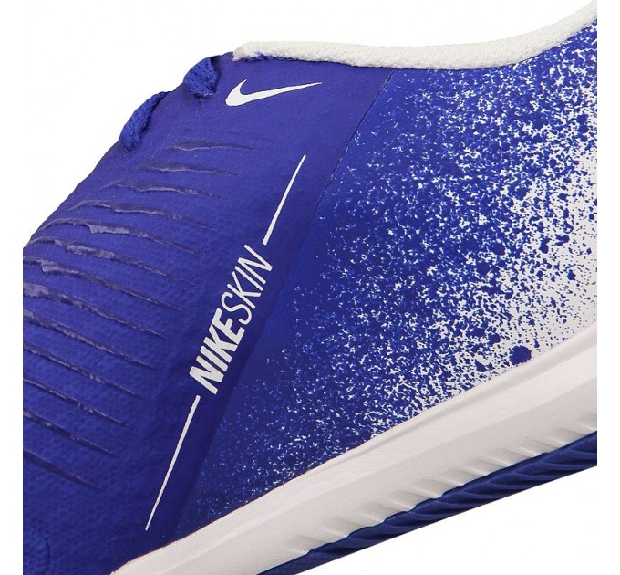 Nike JR Phantom Vnm Academy IC 104