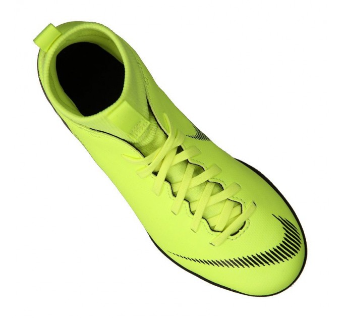Nike JR Superfly 6 Club IC 701