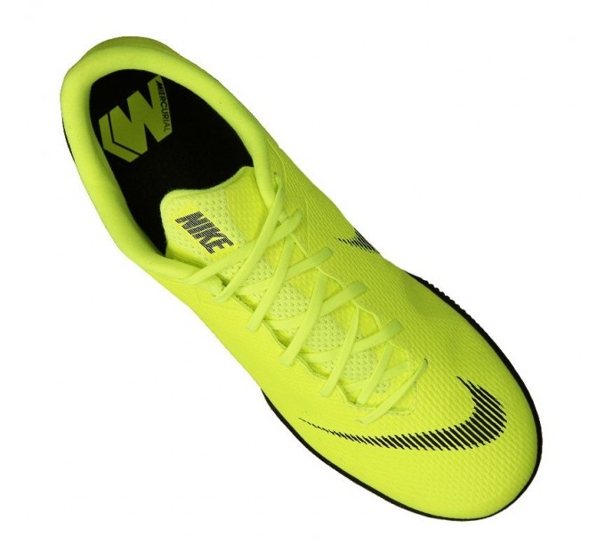 Nike VaporX 12 Academy IC 701