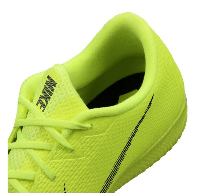Nike VaporX 12 Academy IC 701