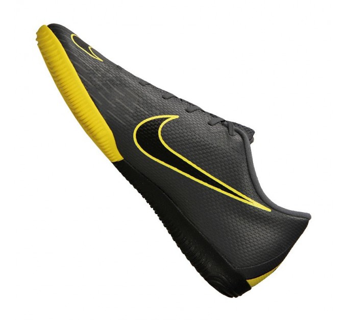 Nike VaporX 12 Academy IC 070