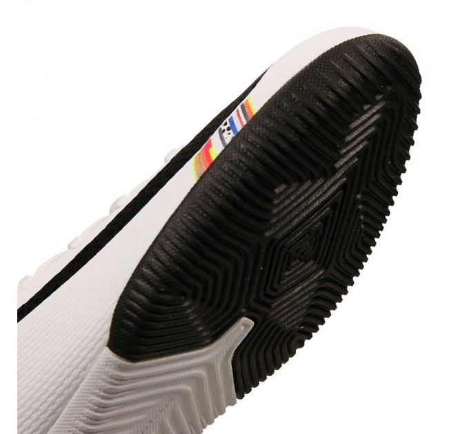 Nike Superfly 6 Academy IC 109