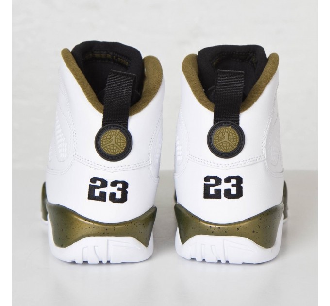 Кроссовки Jordan 9 Retro Statue 302370-109