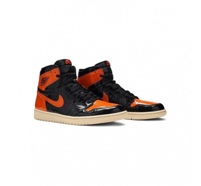 Кроссовки Jordan 1 Retro Shattered 555088-028