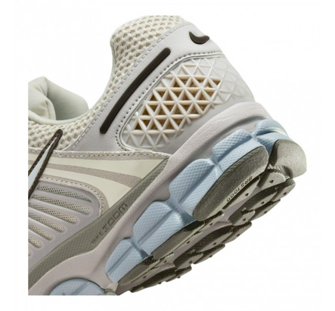 Кроссовки Nike Zoom Vomero 5 "Light Orewood Brown/Dark Stucco/Light Pumice" FZ3653-104
