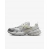 Кроссовки Nike V2K Run FD0736-104