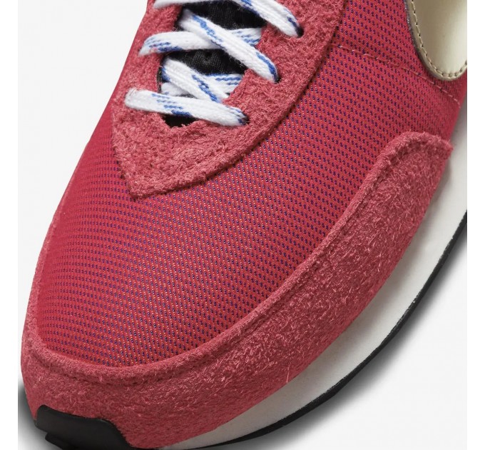 Кроссовки Nike Waffle Trainer 2 Sd "Gym Red / Mettalic Gold" DC8865-600
