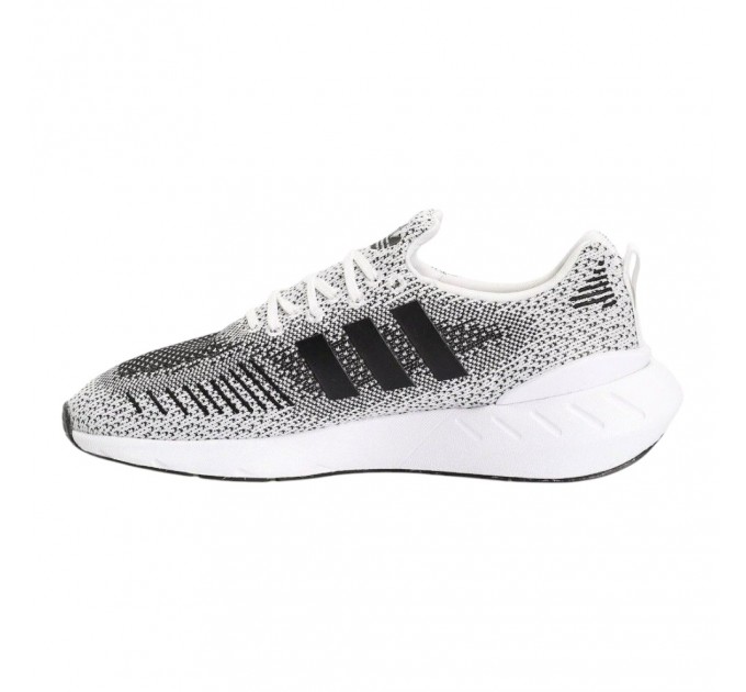 Кроссовки Adidas Swift Run 22 GZ3507
