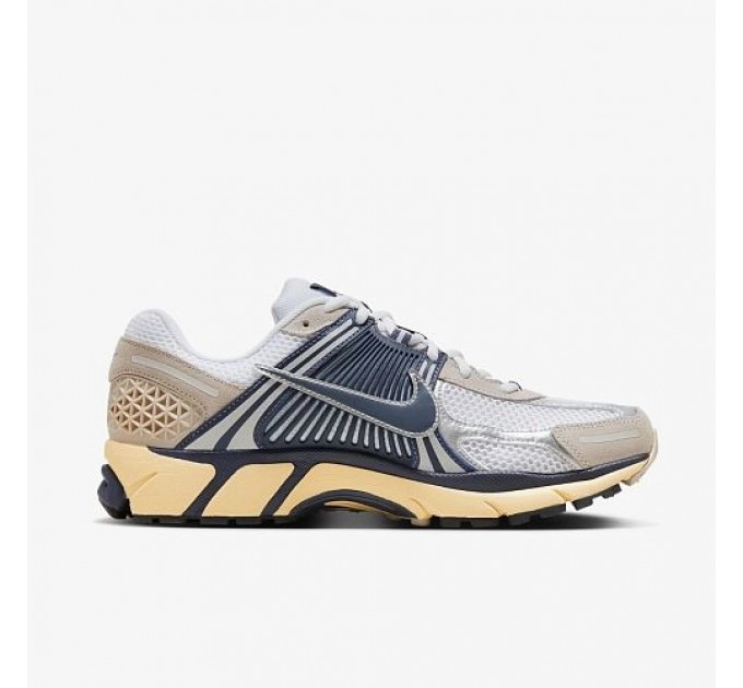 Кроссовки Nike Zoom Vomero 5 * Since 1972 "White / Thunder Blue / Cream Ii" HF4259-100