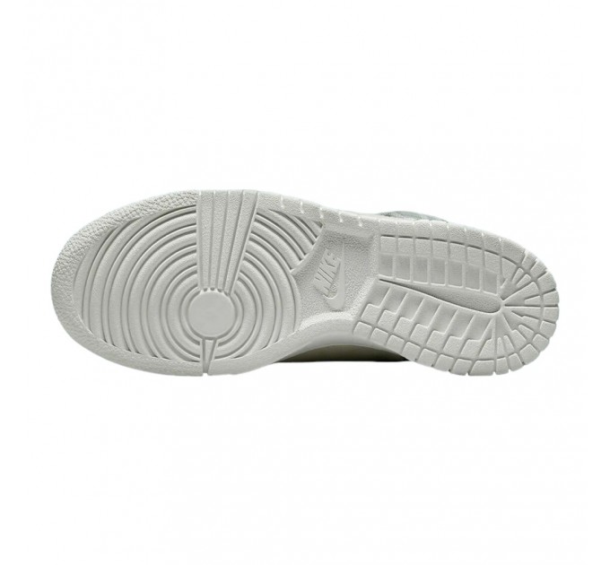 Кроссовки Nike Dunk High Retro Se DV0826-100