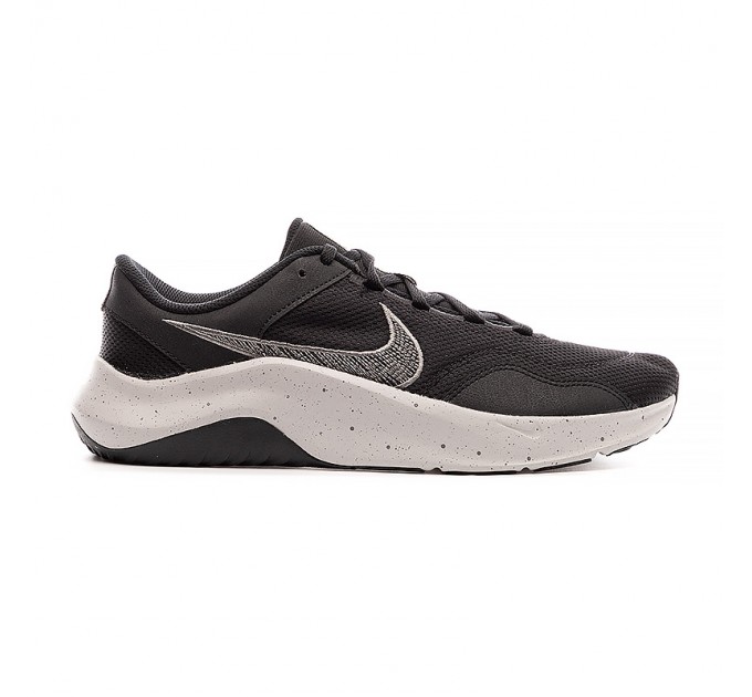 Кросівки Nike M Legend Essential 3 Nn DM1120-011