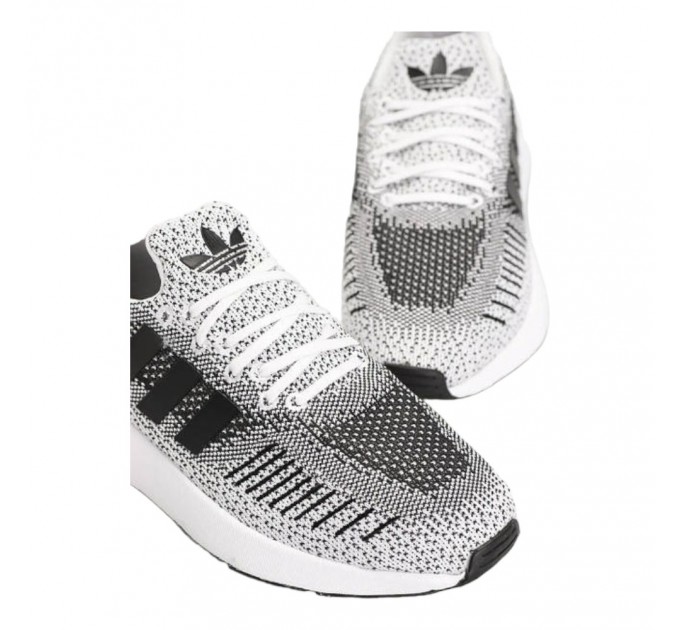 Кроссовки Adidas Swift Run 22 GZ3507