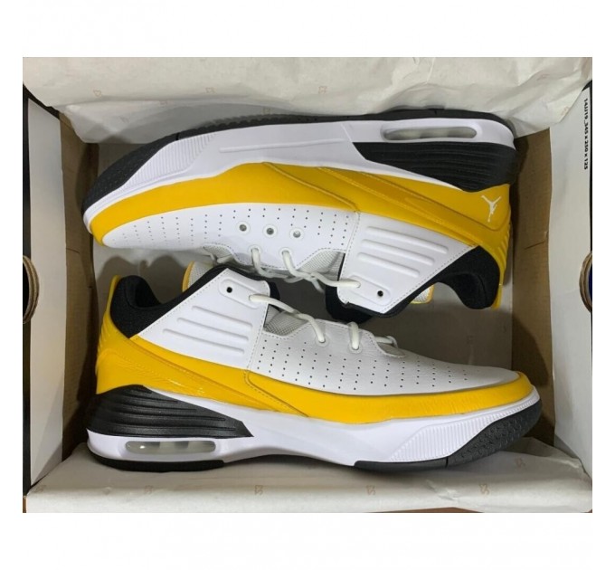 Кроссовки Air Jordan Max Aura 5 Shoes White/Orange DZ4353-701