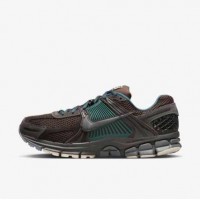 Кроссовки Nike Zoovomero 5 Prm FQ8174-237