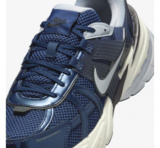 Кроссовки Nike V2K Run HJ4497-400
