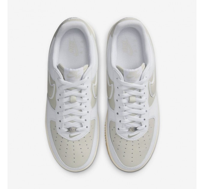 Кросівки Nike Air Force 1 07 FQ8201-100