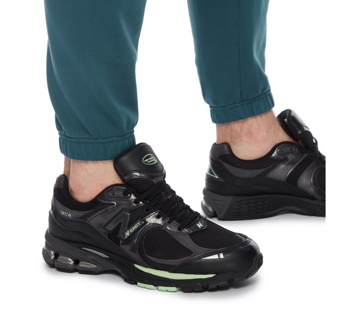 Кроссовки New Balance 2002R M2002RLD