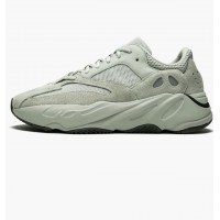 Кроссовки Yeezy EG7487