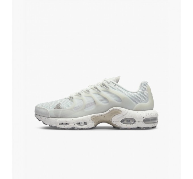 Кроссовки Nike DN4590-100