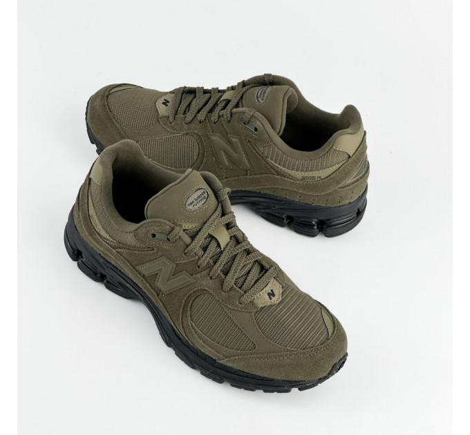 Кроссовки New Balance 2002R M2002RZC