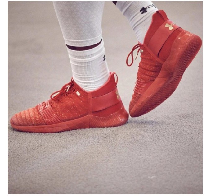 Кроссовки Under Armour C1N 3000233-600