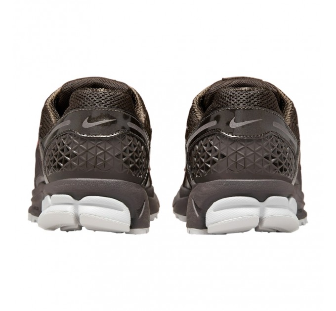 Кроссовки Nike Zoom Vomero 5 FN3420-200