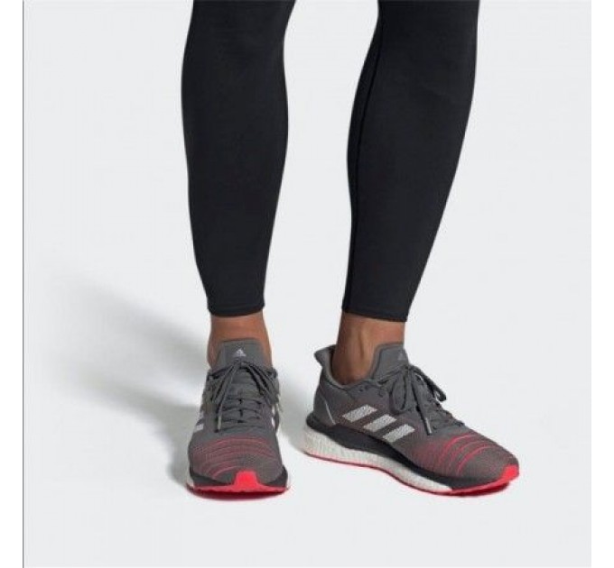 Кроссовки Adidas Boost Solar Drive M Running D97450