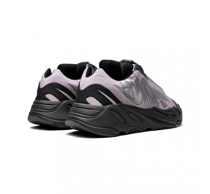 Кроссовки Adidas Yeezy Boost 700 Mnvn GW9526