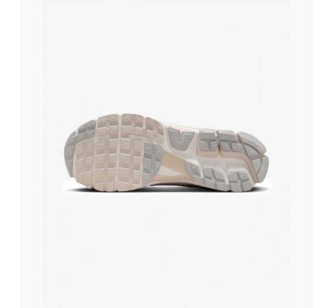 Кроссовки Nike Zoom Vomero 5 HF1553-100