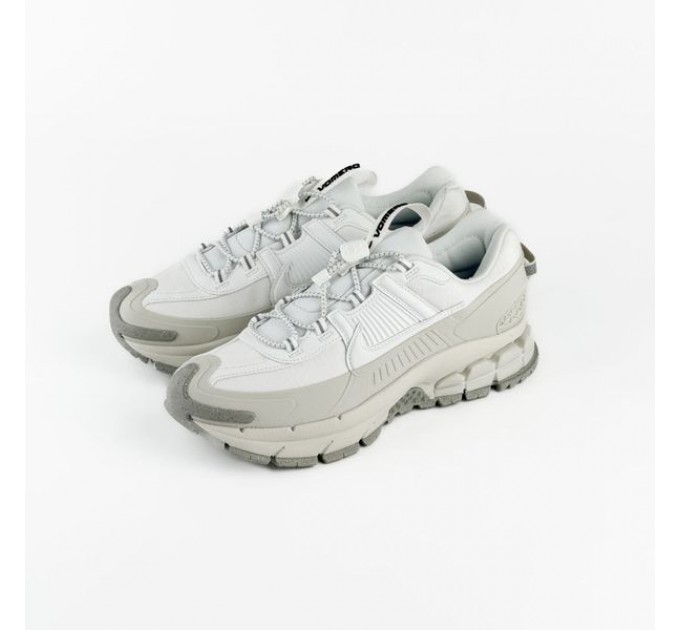 Кроссовки Nike Zoom Vomero Roam HV5951-100