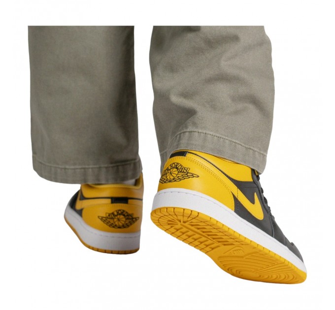 Кроссовки Nike Air Jordan 1 Low 553558-072