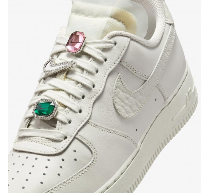 Кроссовки женские Nike Air Force 1 Lo Prm (DN5463-001)