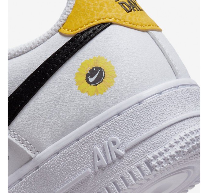 Кроссовки женские Nike Air Force 1 Lv8 (DM0983-100)