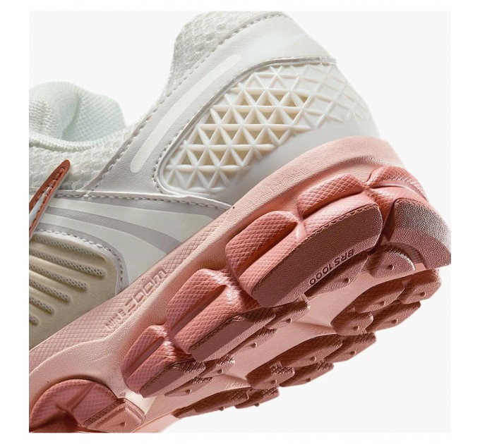 Кроссовки женские Nike Wmns Zoom Vomero 5 (FJ2028-002)