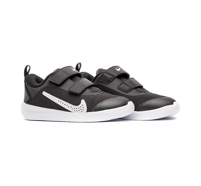 Кросівки Nike Omni Multi-Court DM9028-002